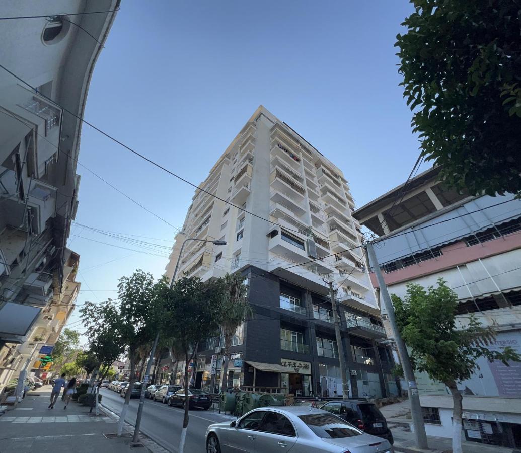 Center-Sea View Apartament,Sarandë Exterior foto